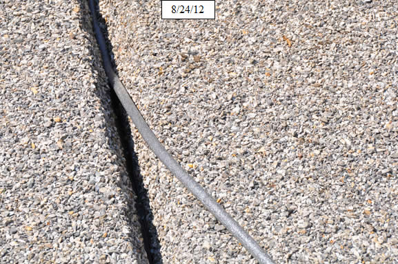 Figure 21. Photo. Install 5/8-inch foam backer rod at bottom of field joints.