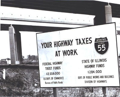 Illinois - Sign at a construction site on Interstate 55.