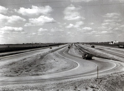 AASHO Road Test - Illinois - Test Traffic on Loops.