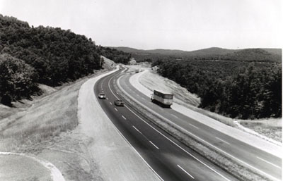 Tennessee Interstate Route 40 descends the western slope of the Cumberland Plateau in Tennessee midway between Nashville and Knoxville.  Note the 