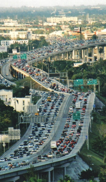 Photo of heavy traffic congestion