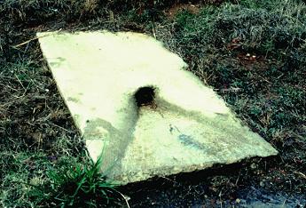drainage headwall