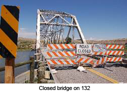 Closed bridge on 132