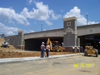 The bridge included enhanced details at the bridge piers and abutments to simulate architectural features such as columns, arches, and cornices.