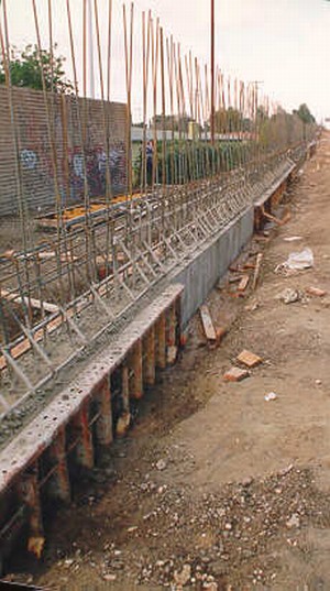 Photo of a noise barrier foundation under construction