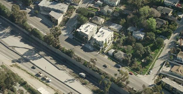 Photo showing elevated view of site of rejected proposed noise barrier atop retaining wall, Route 2 south of I-5, Los Angeles, CA