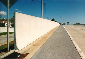 Photo of a cast-in-place concrete noise barrier
