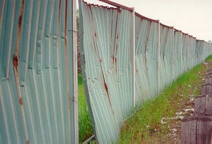 Photo of damamged noise barrier