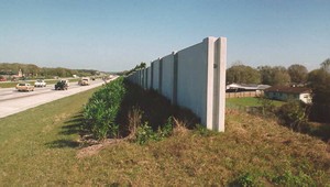 Photo of a combination berm and barrier system