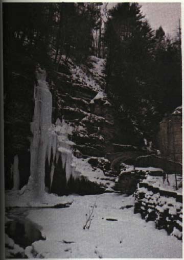 photo of a snowy mountain