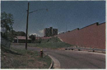 Dominant noise barriers