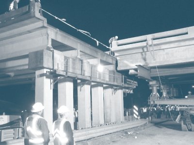 Installation of LaDOTD I-10/LA35 bridge from the rear.