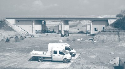 Photograph showing four-span PRA 13 09 railway bridge in France after being moved by SPMTs.