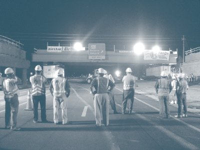 Installation of FDOT I-4 East Graves Avenue bridge.