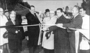 Photo: Ribbon-cutting ceremonies on the Jones Falls Expressway (I-83) in Baltimore, MD