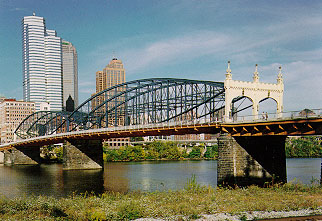 Photo: Smithfield Street Bridge Restoration