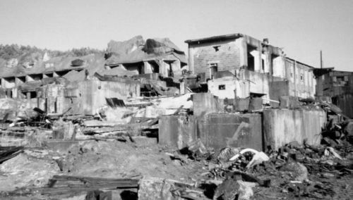 Photo of surface of the London Mine in 1998