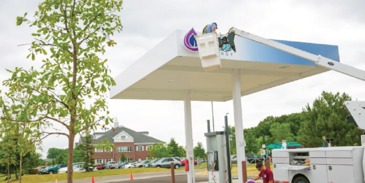 Image of compressed natural gas station being built in Homewood, Illinois.