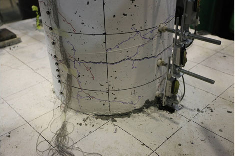 Photo shows first diagonal crack forming in cycle 6-1.