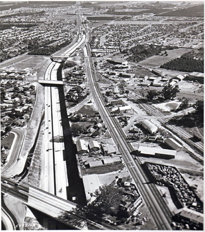 I-5 Santa Ana Freeway looking southeasterly along Anaheim line. (California Department of Public Works hoto)