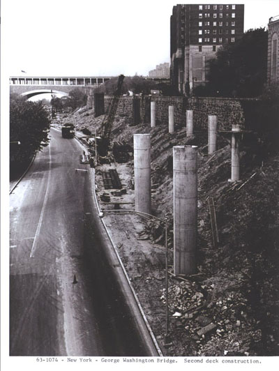 New York - George Washington Bridge.  Second deck construction