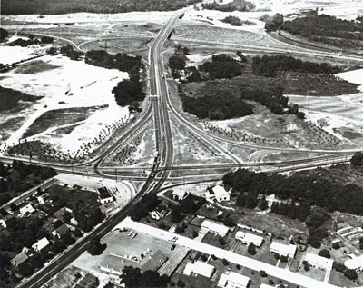 Rhode Island - East Avenue-to-Warwick interchange of I-95 and I295.