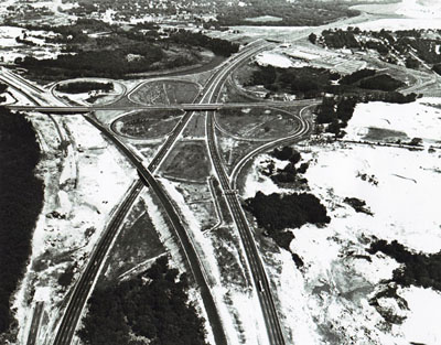 Rhode Island - I-95 interchange with I-295 and East Avenue in Warwick.