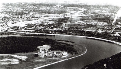 Tennessee- Interstate Route 24 segment along Moccasin Bend on Tennessee River at Chattanooga just prior to opening to traffic in late 1966.