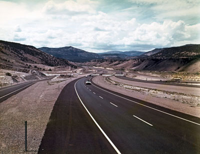 Region 8 - Interstate I-70 Fremont Junction, Utah Interchange with SH10