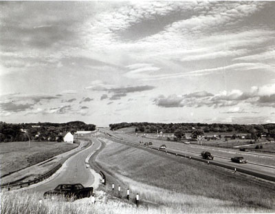 Wisconsin- View of typical southeastern Wisconsin along Interstate 94 between Madison and Milwaukee, near Hartland-Wales exit (STH 83) in Waukesha County.