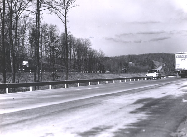 I-95 traffic in Virginia is carried on different levels.