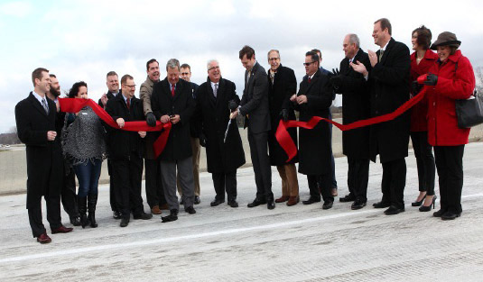 Officials cut the ribbon to open Iowaâ€™s first diverging diamond interchange