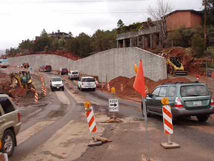 States are using innovative construction techniques and contracting methods to improve work zone mobility and safety.