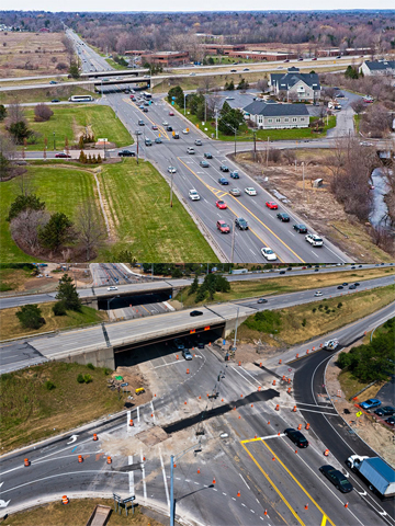 Feedback has been positive from drivers trying New York’s new diverging diamond interchange in suburban Rochester.  The old interchange generated complaints about traffic backups and left-turn conflicts.