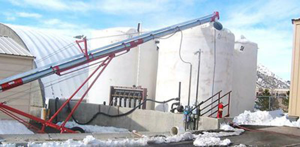 A brine-making system developed by Colorado DOT maintenance staff produces 24,000 gallons of salt brine deicer in just four hours. Recycled waste water from the maintenance patrol barn floor drains is filtered for contaminants and mixed into the brine.
