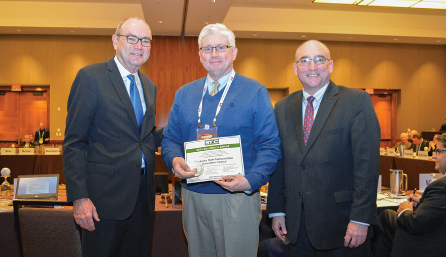 Photo of AASHTO Executive Director Bud Wright, Kentucky Transportation Cabinet Secretary Greg Thomas and Federal Highway Administrator Gregory Nadeau.