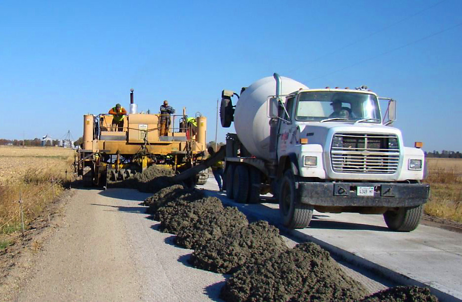 concrete overlay in County Highway 9 in Richland County, IL