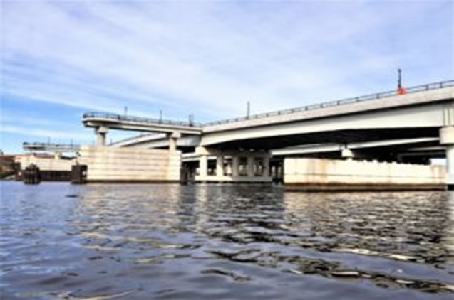 East bank of the Anacostia River.