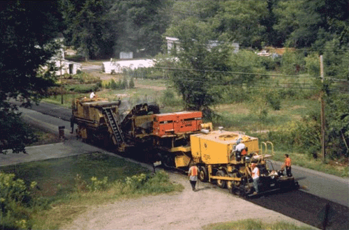 Figure 1-6. Cold in-place recycling.