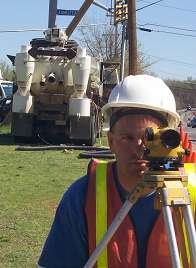 Photo: Utility Locating Via Non-Destructive Vacuum Exposure