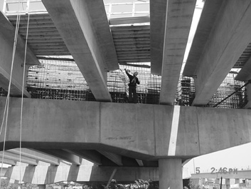 Construction of the Cooper River bridge in Charleston, view of the underside of bridge 