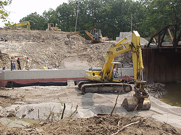 Construction of the GRS abutments.