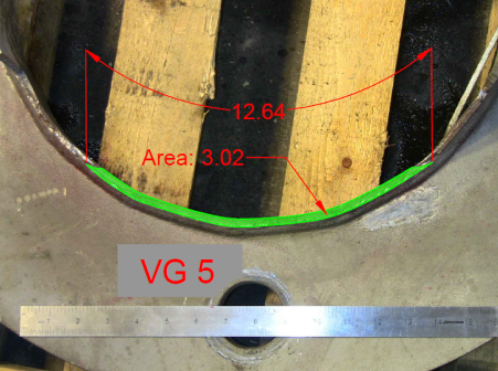 This photo shows the fracture surface. The crack has a total length of 12.64 inches along the outside diameter of the tube and a total area of 3.02 square inches.