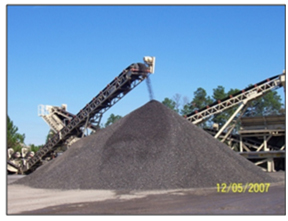 Figure 16. Photo. Coarse fractionated RAP stockpile. Click here for more information.