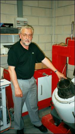 Figure 4. 2001, Francis Moutier (LCPC) with the PGC-2