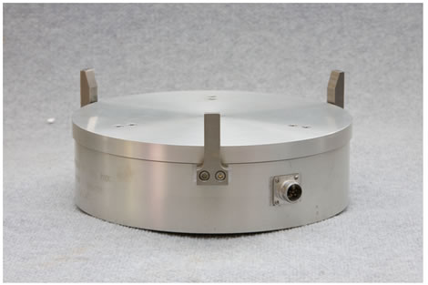 Figure 104. Photo. Reference load cell assembly.