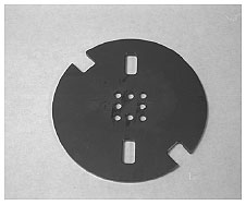 Figure 8 of protocol P07 provides a picture of a typical contact point template used for marking the sample.  This provides a means for aligning the contact heads with the gage points on the sample.