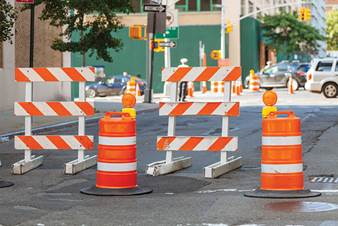 Photo. Work zone barriers in a street. Credit: © William Perugini/Shutterstock.com.