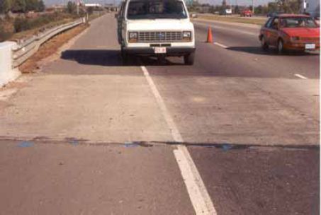 Photograph showing the test section on Interstate 270 southbound in 1995, which consists of a concrete bridge section.