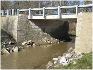 Photo. Huber Road Bridge. Click here for more information.